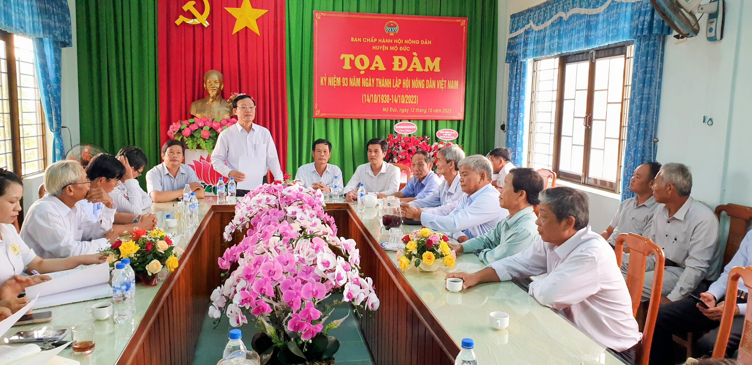 Hội Nông dân huyện Mộ Đức tổ chức lễ gặp mặt tọa đàm kỉ niệm 93 năm ngày thành lập Hội Nông dân Việt Nam