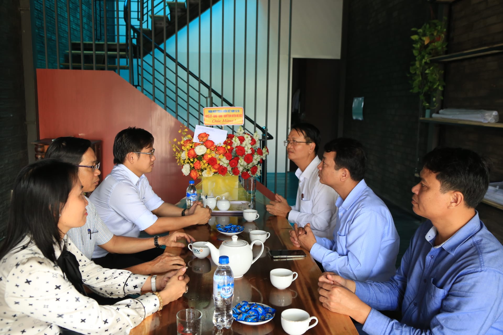Chủ tịch UBND huyện Phạm Ngọc Lân thăm, chúc mừng ngày Doanh nhân Việt Nam