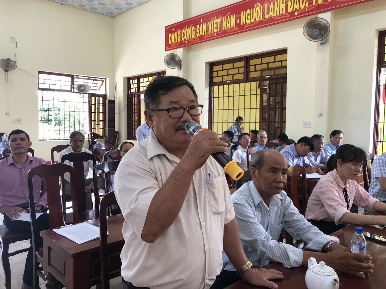 Phó chủ tịch HĐND tỉnh Nguyễn Tấn Đức tiếp xúc cử tri tại xã Đức Hiệp