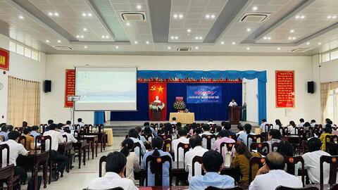 Mộ Đức tổ chức Hội nghị " Chuyển đổi số - Hội nhập và Phát triển"