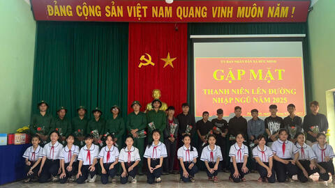 Huyện Mộ Đức gặp mặt động viên Thanh niên lên đường thực hiện Nghĩa vụ Quân sự năm 2025