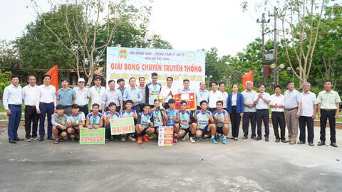 Mộ Đức: Bế mạc giải bóng chuyền truyền thống Nông dân tranh cúp Bông lúa vàng lần thứ XXI năm 2025