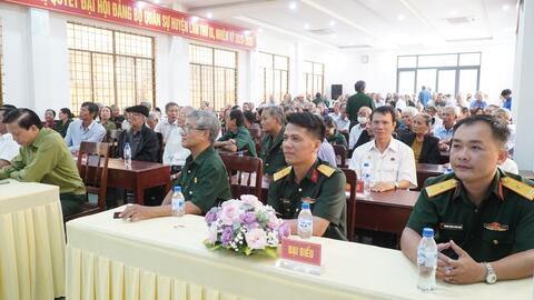 Ban liên lạc truyền thống BĐĐP huyện Mộ Đức gặp mặt 50 năm ngày giải phóng Miền nam, thống nhất đất nước