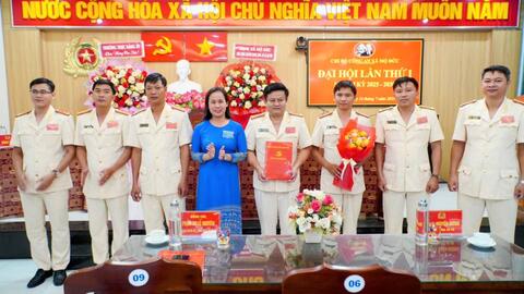 Đại hội Chi bộ Công an xã Mộ Đức lần thứ I, nhiệm kỳ 2025-2030, thành công tốt đẹp