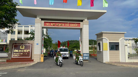 Công an xã Mộ Đức tổ chức lễ ra quân thực hiện cao điểm tấn công, trấn áp tội phạm, bảo đảm an ninh trật tự các ngày lễ lớn và Đại hội đảng các cấp